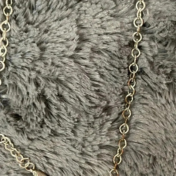 Silver tone petal necklace 17” - Picture 9 of 12